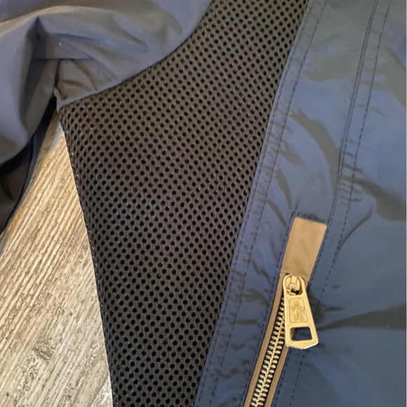 Moncler Courchevel light jacket windbreaker. - Picture 8 of 10